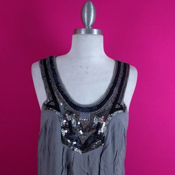 @ Banana Republic sz 10 Shift Grey Beaded Dress - Picture 2 of 7
